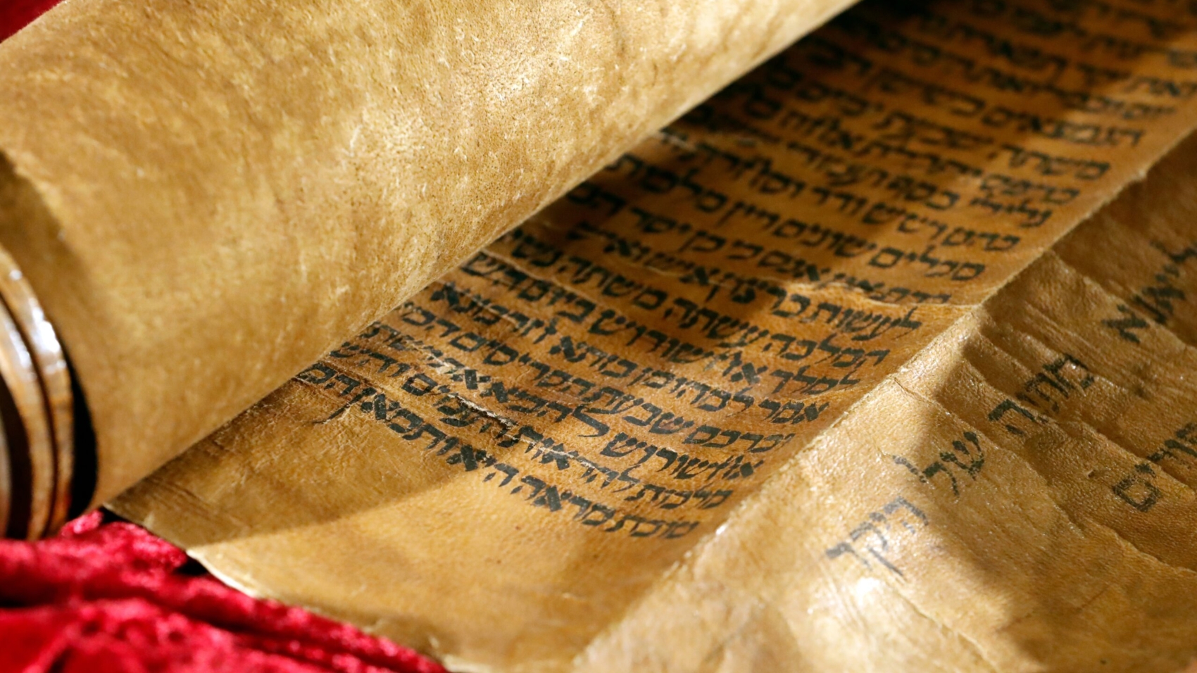 The,Jewish,Museum,Of,Venice.,Scroll,Of,The,Book,Of